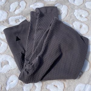 Balance Athletica Energy Pant in Graphite